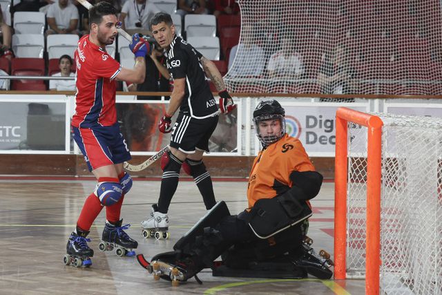 Benfica e Oliveirense lutam pelo último lugar na final da liga