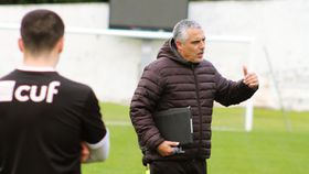 Caldas: José Vala segue para a nona época no comando técnico