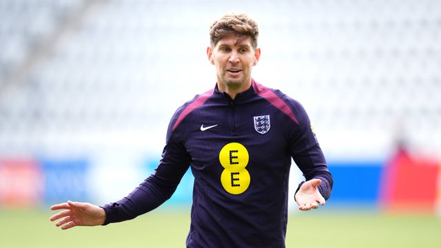 Euro 2024: Stones ausente do treino de Inglaterra