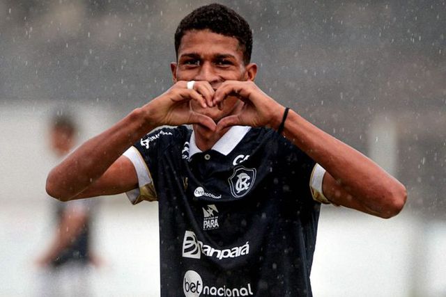 Portimonense em negociações por Vinícius Kanu