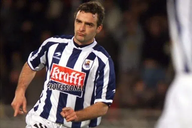 Ex-futebolista espanhol preso para cumprir pena por maus-tratos contra mulher