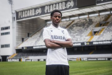 Mercado (oficial): Vitória de Guimarães oficializa Camara com contrato de longa duração