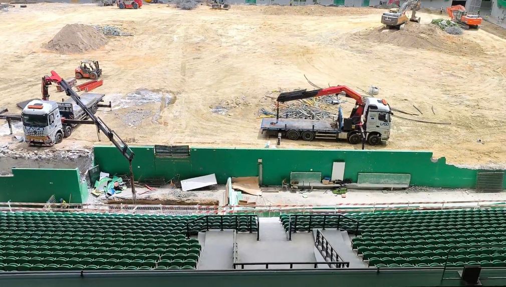 De pedaços do relvado tirado do Estádio José Alvalade no último verão nasceu uma coleção de vestuário - Foto: X/Universo Sporting