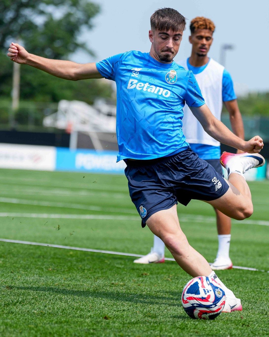 Martim Fernandes em campo