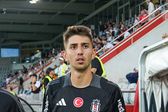 Tiknaz está atualmente no Besiktas