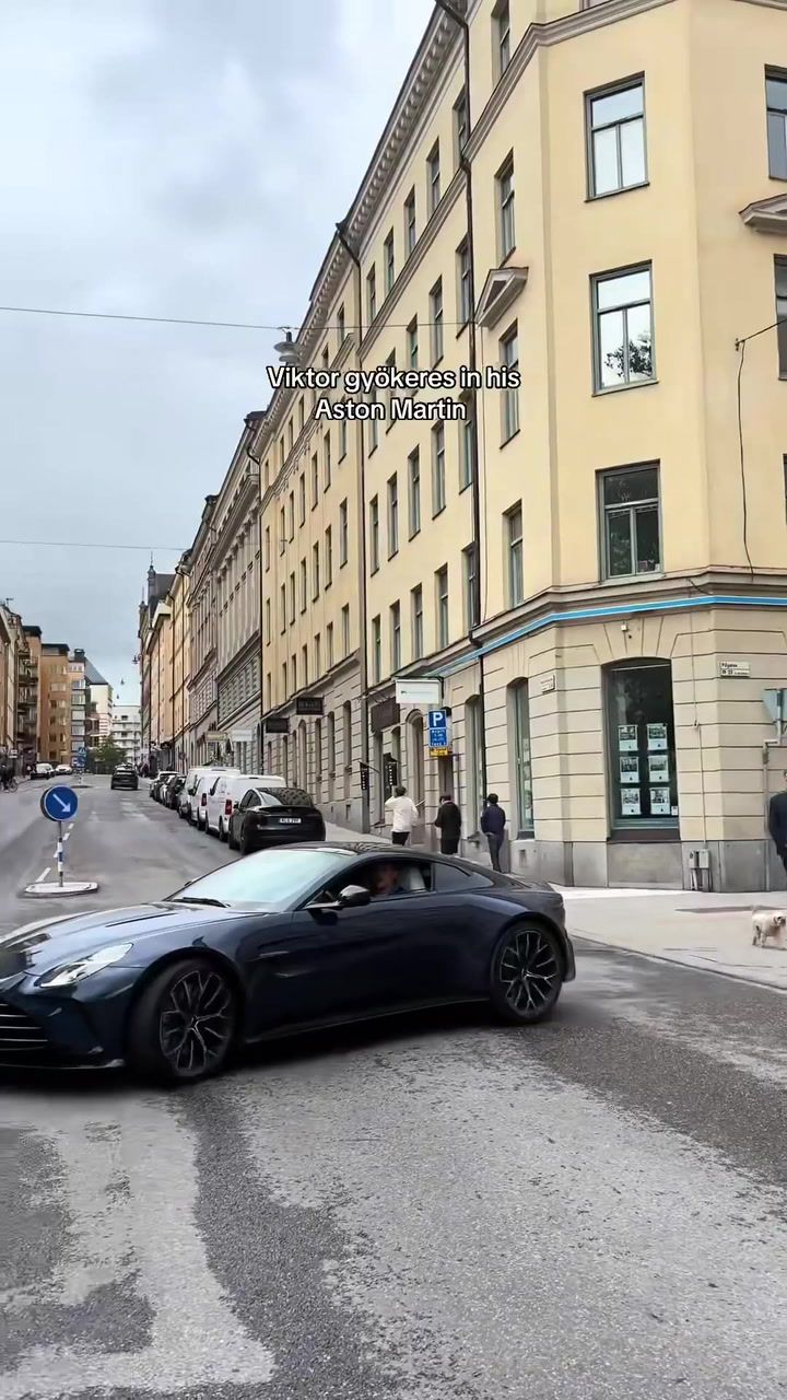 No meio do 'caos', Gyokeres passeia-se em carro de 300 mil euros