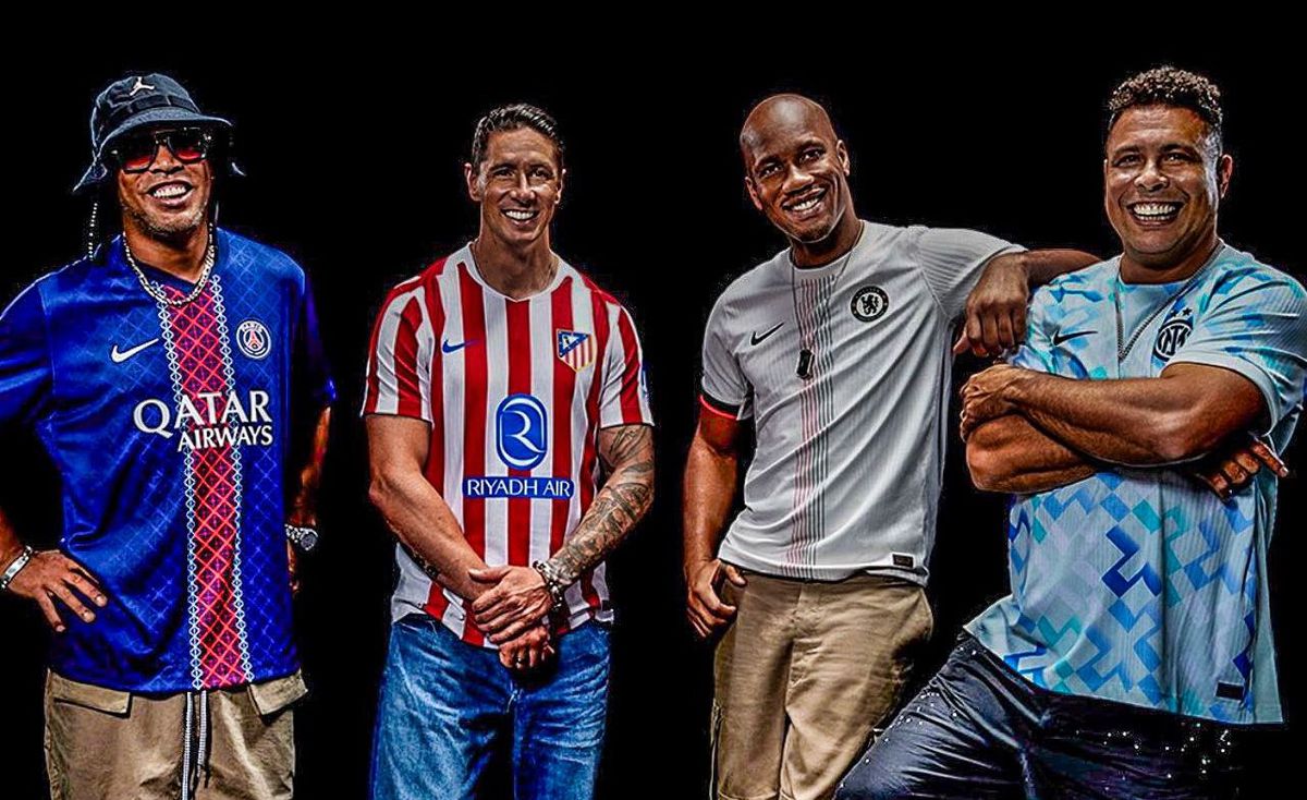 Ronaldinho, Torres, Drogba e Ronaldo Nazário juntos? Sim, é possível
