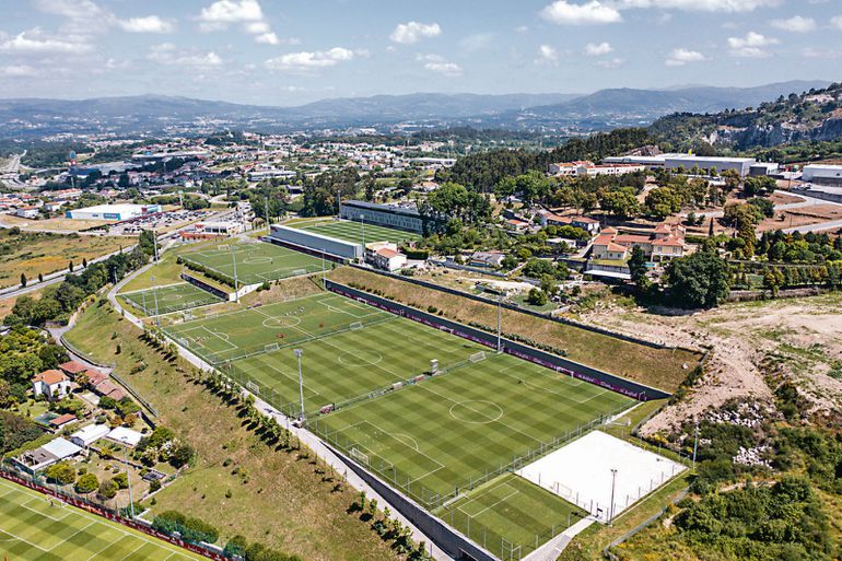 Emblema arsenalista tem infraestruturas de excelência e é neste espaço que é potenciado todo o clube (Foto: SC Braga)