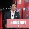 Rui Costa durante a apresentação de Marco Silva como novo treinador - Foto: Benfica