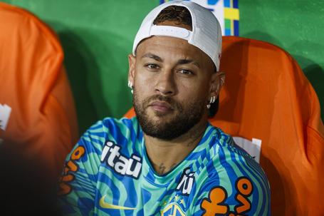 Neymar continua a correr contra o tempo (IMAGO)