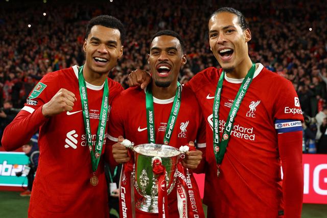 Liverpool – 10. Mac Allister, Alisson, Salah, Konaté, Wirtz, Van Dijk, Gravenberch, Gakpo, Robertson e Isak (IMAGO)