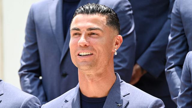 «Não vale a pena estarmos a pensar em ser campeões do mundo se não passarmos a fase de grupos»