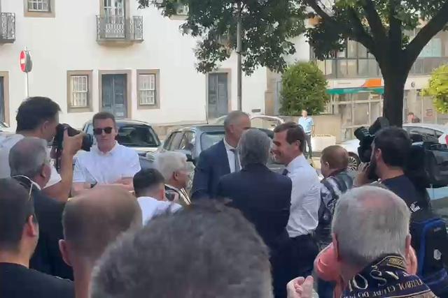 Villas-Boas muito aplaudido em Monção