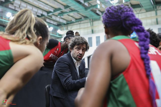 Seleção feminina perde na estreia em torneio na Polónia