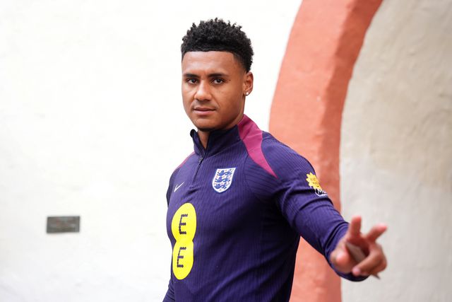 Watkins: «A Espanha é a melhor equipa da competição... de longe»