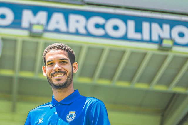 Bruno Silva renova com o Feirense