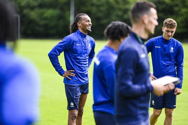 Archie Brown representa o Gent há duas épocas