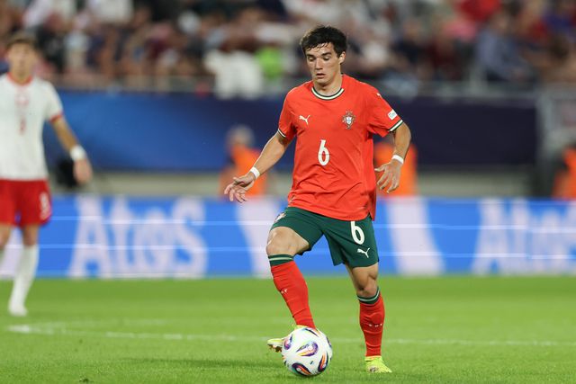 Diogo Nascimento participou no euro sub-21 por Portugal