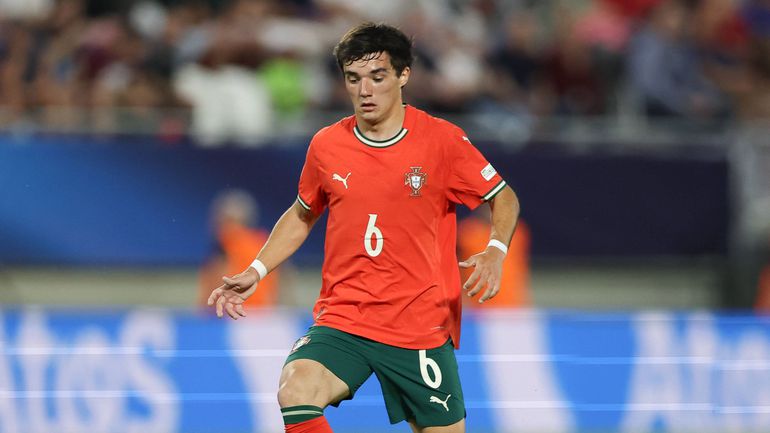 Diogo Nascimento «feliz» por rumar ao Olympiakos: «Falei com Chiquinho»