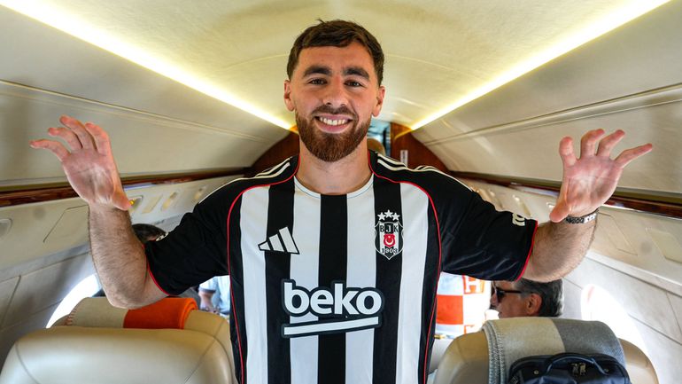 Benfica confirma valores do negócio Kokçu