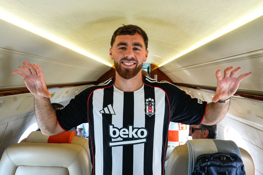 Kokçu com a camisola do Besiktas