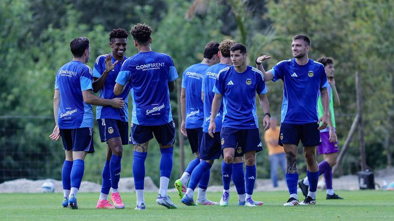 Rio Ave goleia Limianos em particular