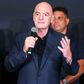 Gianni Infantino em conferência de imprensa ao lado de outras personalidades do mundo do futebol