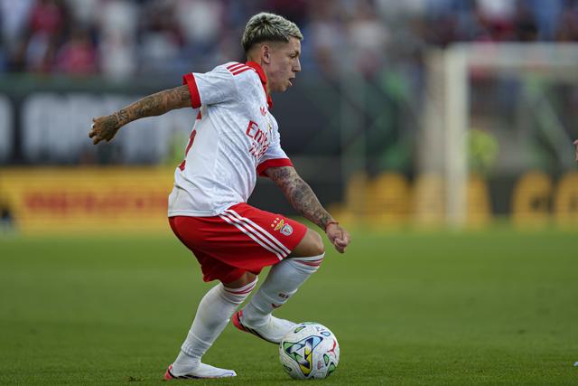 Mercado Benfica: Trabzonspor sobe a parada por Prestianni e está disposto a bater recorde