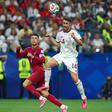 Laporte em duelo com Ronaldo