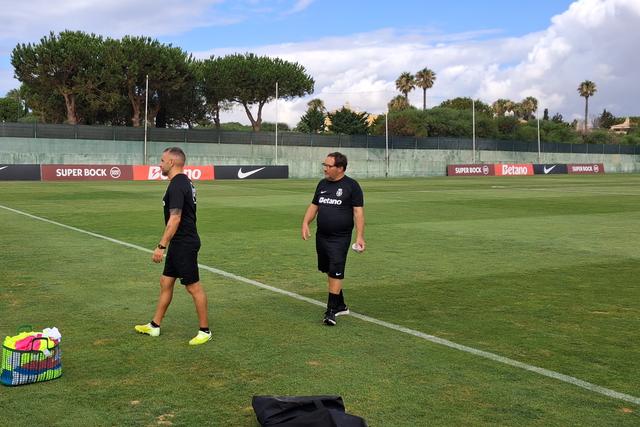 Treino do Sporting no Algarve com cinco caras novas