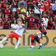 Prestianni e Bruno Henrique no Benfica-Flamengo - Foto: SL Benfica