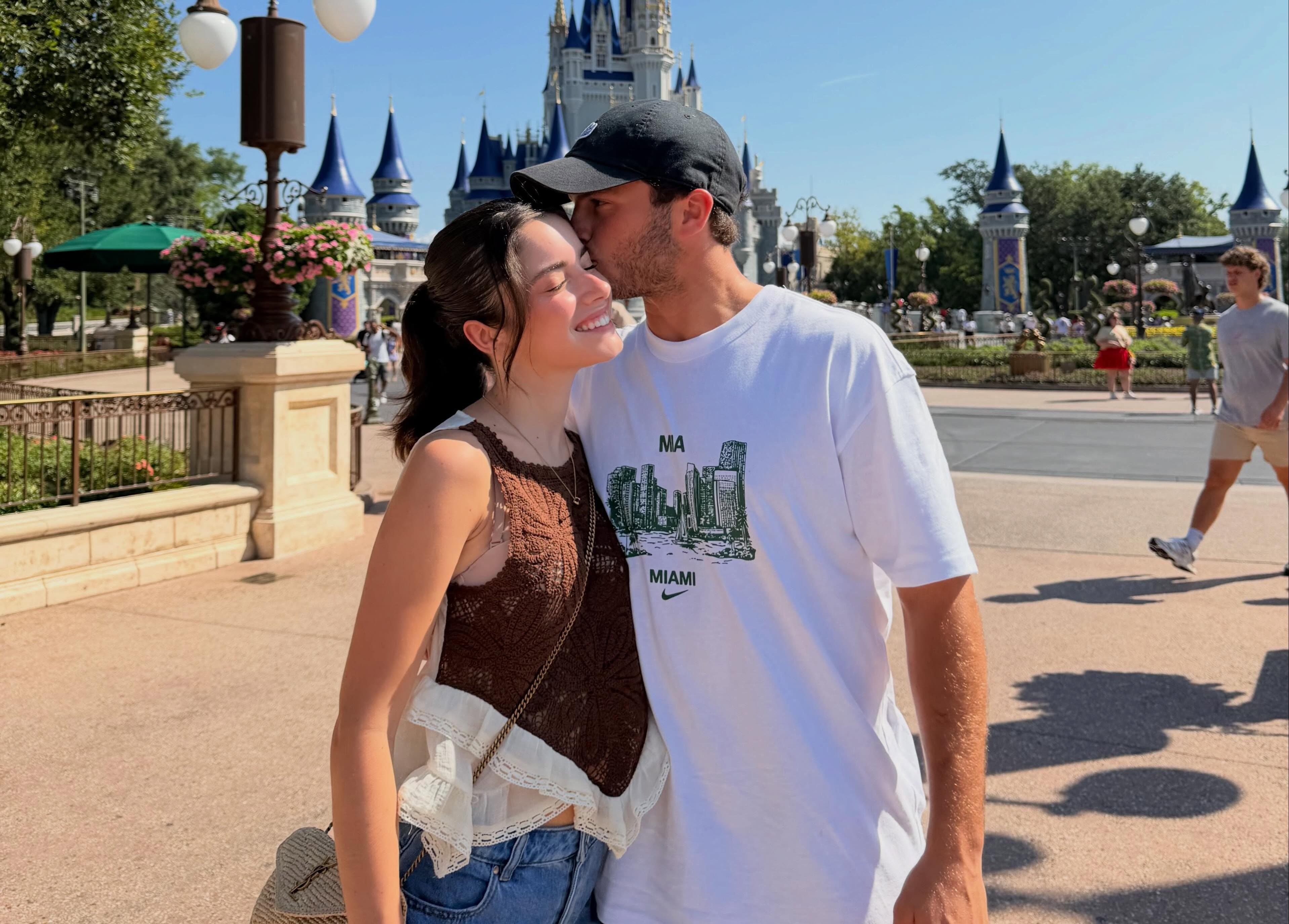 Madalena Aragão com João Neves na Disneyland - Foto: Madalena Aragão/Instagram