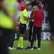 Fabio Veríssimo conversa com Leonardo Jardim e Marco Silva