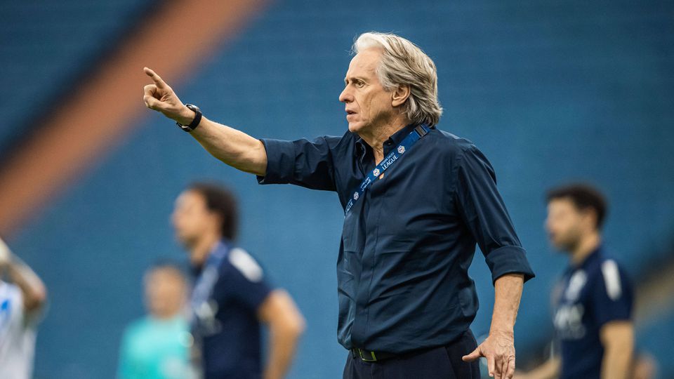 Jorge Jesus e Rúben Neves na final da Supertaça saudita