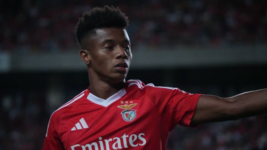 «Não percebo porque é que o Benfica decidiu deixar Neres sair»