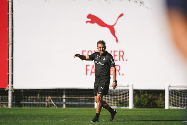 Carvalhal de volta à 'Pedreira': sucesso desportivo, vendas milionárias e jovens lançados na elite