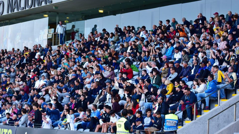 Nacional coloca à venda bilhetes para receção ao Sporting