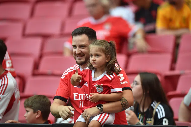 Benfica-Nice! Nova Luz, velhos dramas