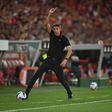 Benfica revela palavras de Lage e Otamendi antes de jogo com o Nice (vídeo)