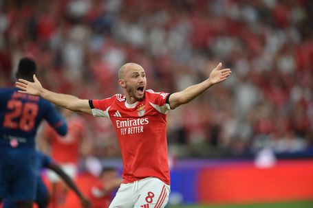 Aursnes e a «brincadeira» de Lage: «Não sei se vou para olheiro...»