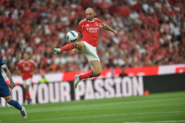 Grande exibição de Aursnes no Benfica, 2-Nice, 0 da segunda mão da 3.ª pré-eliminatória da Champions League 2025/2026, em Lisboa. FOTO MIGUEL NUNES