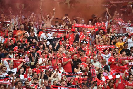 As melhores imagens do Benfica-Nice na «nova Luz»