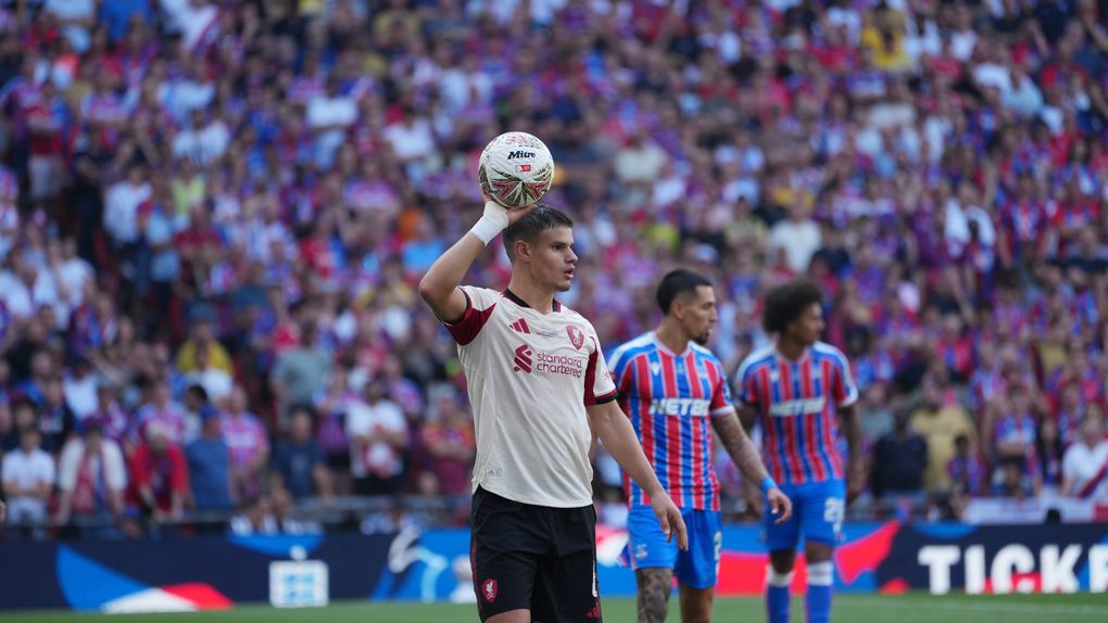 Kerkez trocou o Bournemouth pelo Liverpool este verão
