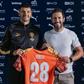 Rulli com Hugo Viana - Foto: Manchester City