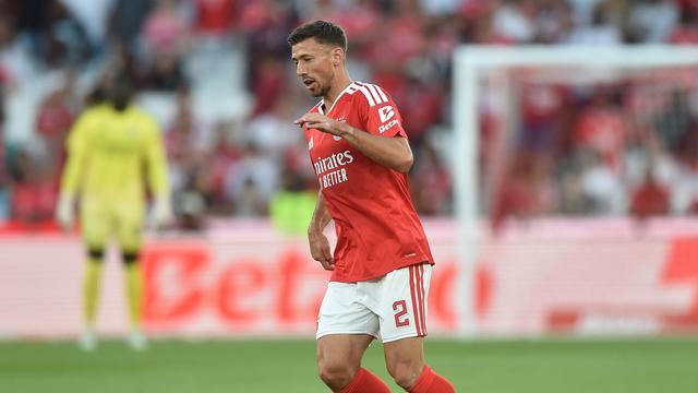 Lenglet. Titular nos quatro jogos oficiais do Benfica esta época - Foto: Miguel Nunes