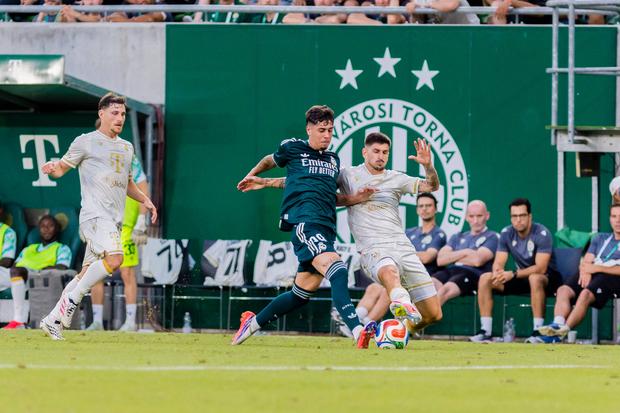 Alexis Ciria em ação diante do Ferencváros