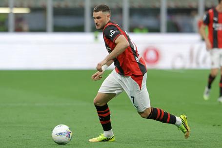 Mercado FC Porto: Santiago Giménez ganha novo pretendente
