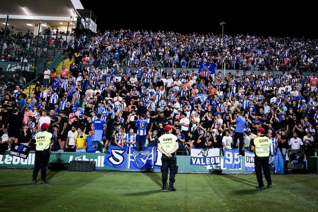 É esperada uma forte onda de apoio aos campeões nacionais nos Arcos - Foto: FC PORTO