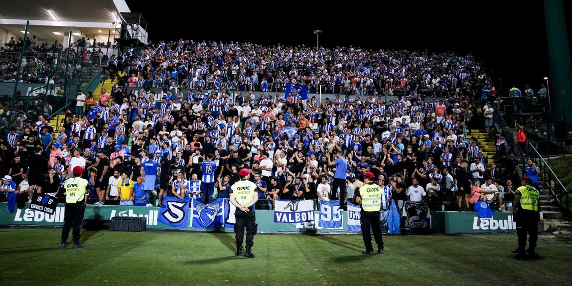 É esperada uma forte onda de apoio aos campeões nacionais nos Arcos - Foto: FC PORTO