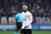 Memphis Depay com a camisola do Corinthians